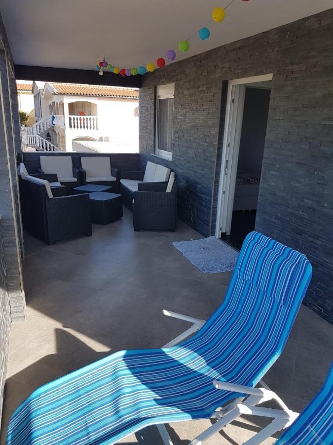 Bodul M. Apartment Vir Luaran gambar